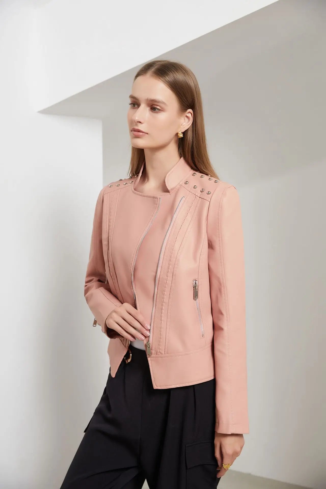 RAVEN - Asymmetrisch jasje van imitatieleer voor dames