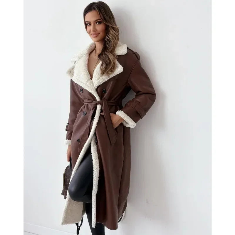 CLAIRE - Luxe jas met fleece voering en oversized kraag