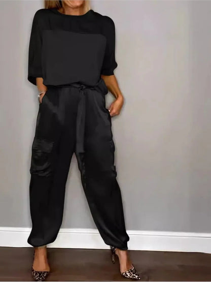 Satijnen dames set met losse top en cargo broek – LIA SHINE - Glamorix