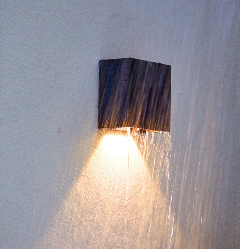 Solar wandlamp met op- en neerwaartse LED-verlichting – SOLARFLARE DUO - Glamorix