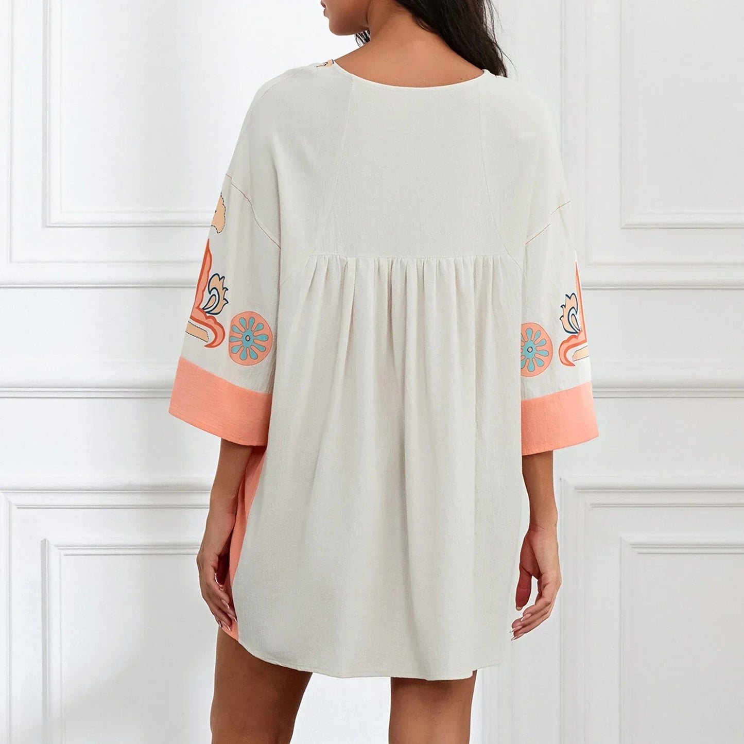 Dames tuniekjurk met V-hals en geborduurde details – ISLA BOHO - Glamorix