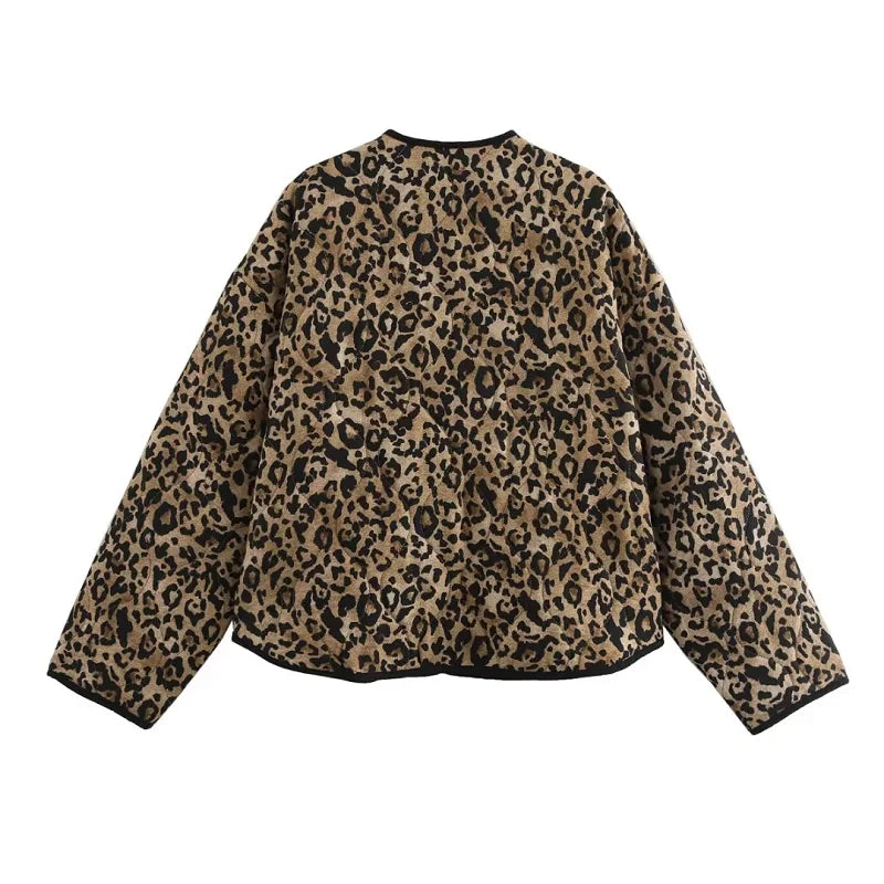 LUNA - Oversized damesjack met luipaardprint