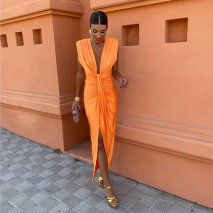 MAELYS – Elegante midi damesjurk met plissé en diepe V-hals - Glamorix