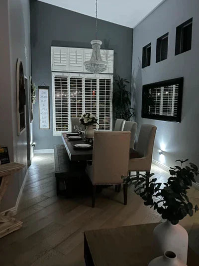 LumeaNoir Wand – Elegante wandlamp op zonne-energie voor een warme sfeer buitenshuis