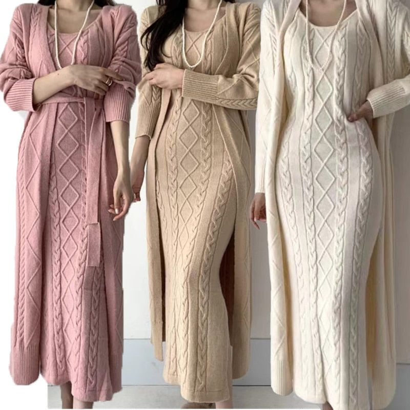 SOPHIA - Gebreide maxi-jurk met bijpassend vest voor vrouwen