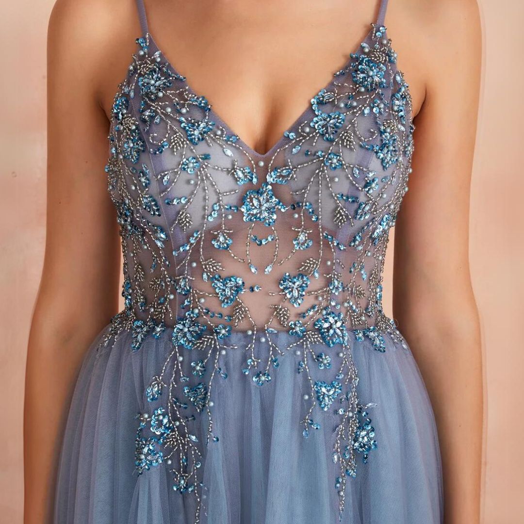 SERENA - Elegante tule jurk met verfijnde versieringen