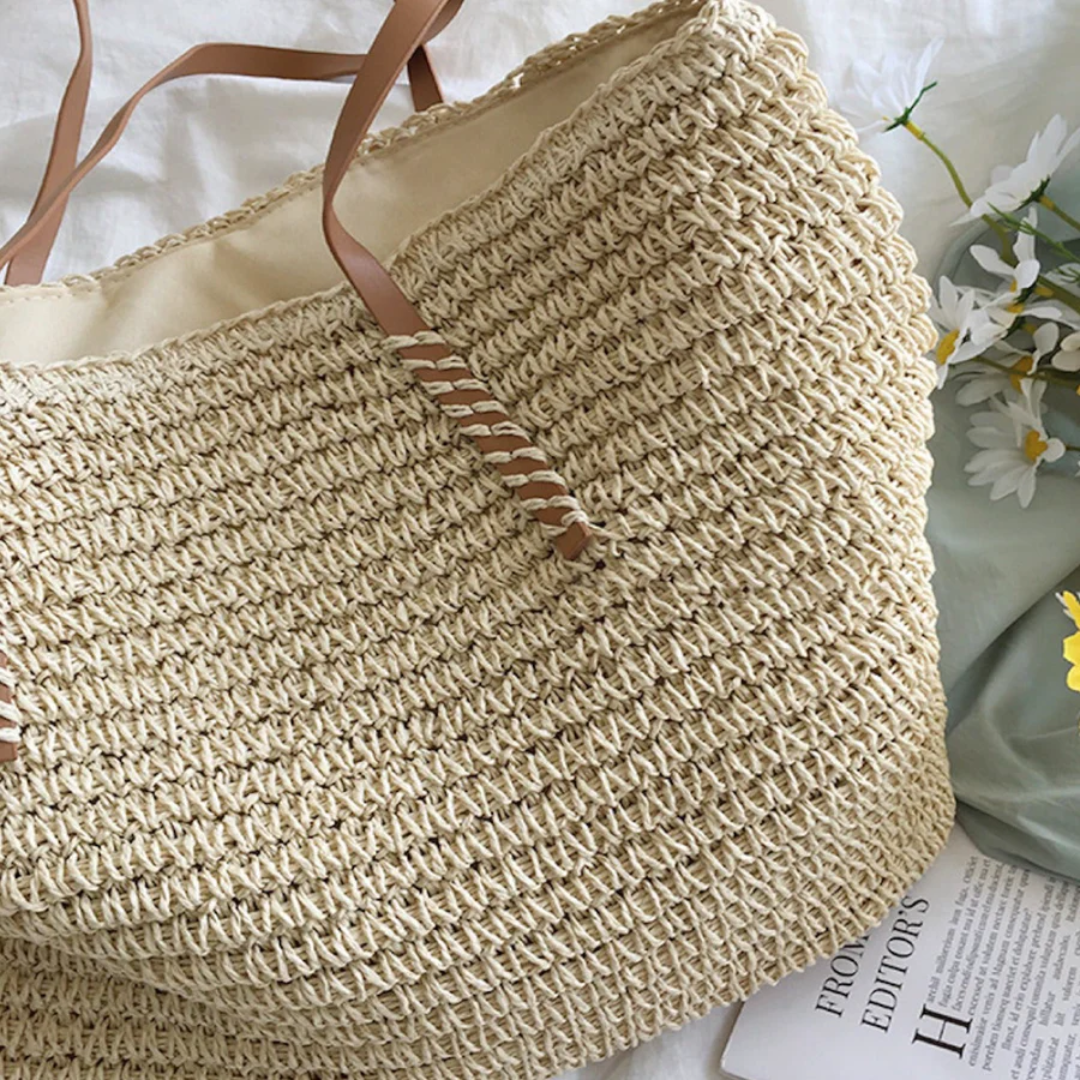 LuxeTote - Ruime Handtas met Stevige Schouderband