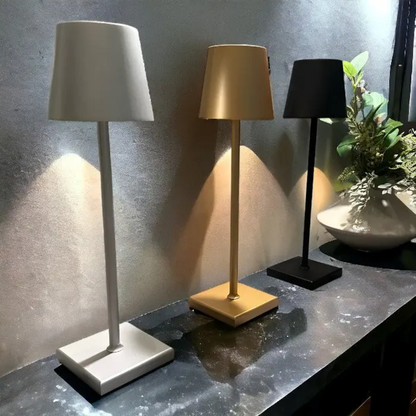 LumiFlex - Draadloze Oplaadbare Tafellamp met Scandinavisch Design