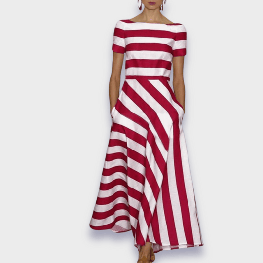Gestreepte dames midi-jurk met boothals en flatterende pasvorm – NOLA STRIPE - Glamorix