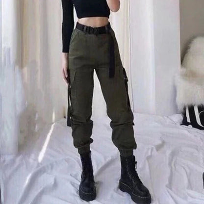 Modieuze high waist cargobroek met riemdetail en cargozakken – LYRA - Glamorix