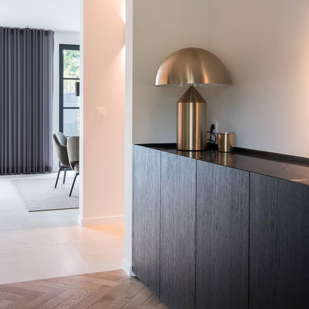 Moderne LUXORA - Moderne metalen tafellamp voor stijlvolle verlichting tafellamp