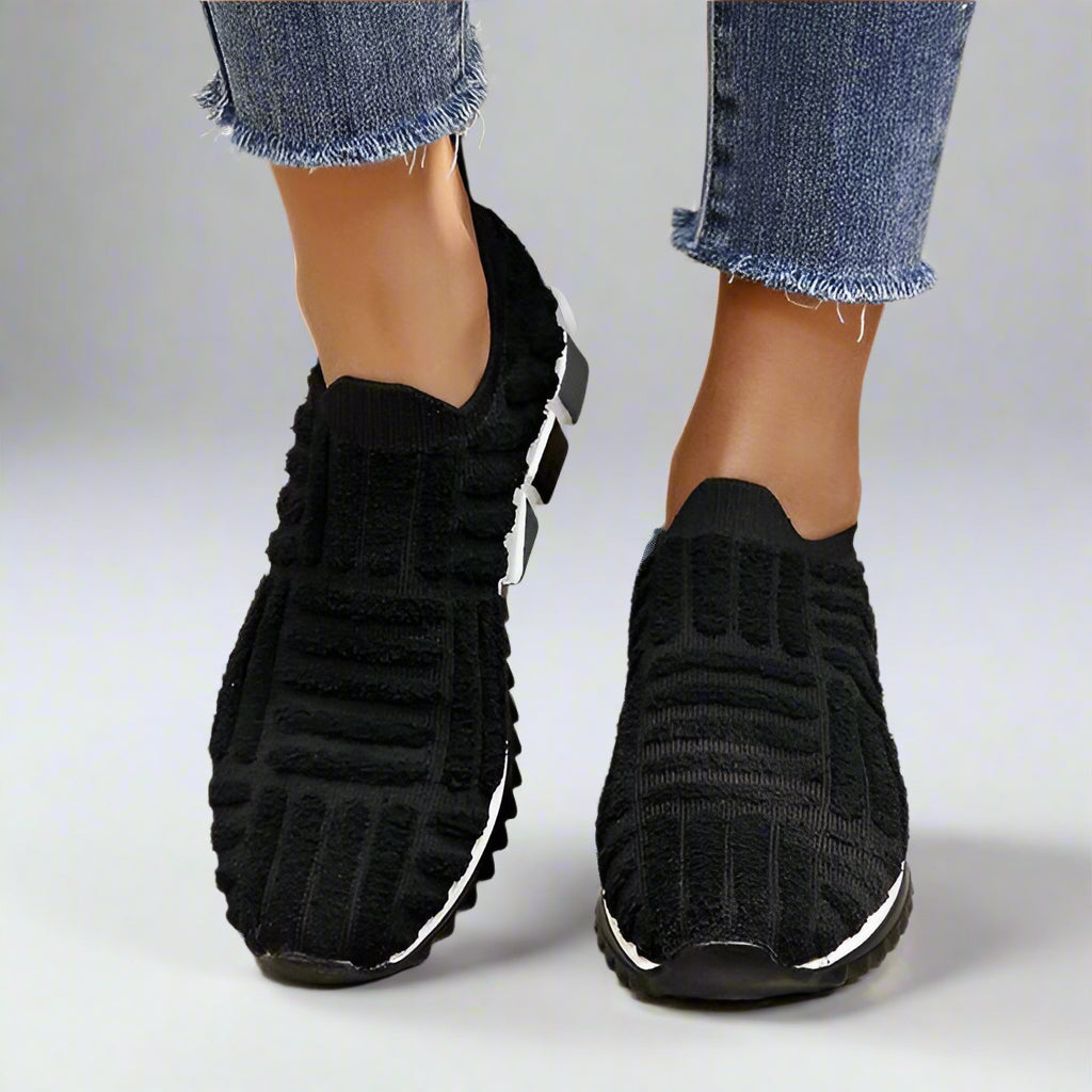 Trendy Dames Sneakers met Hoog Loopcomfort – VELVINA