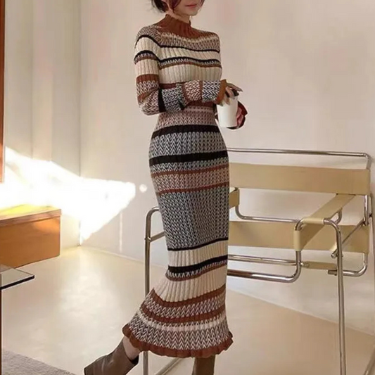 Gestreepte gebreide maxi-jurk met lange mouwen – SERENAÏS - Glamorix