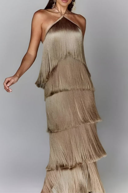 SERENA - Maxi-jurk met lagen franjes en halternek