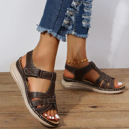 Orthopedische leren damessandalen met verstelbare bandjes – AURELIA LEATHER - Glamorix