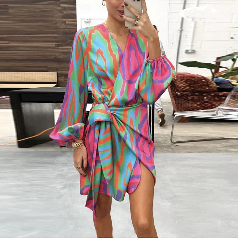 Dames overslagjurk met lange mouwen en tailleband – MIREILLE WRAP - Glamorix