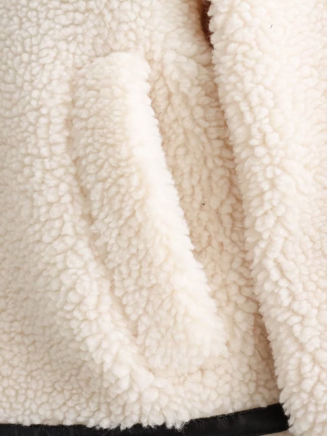 Enslee - Schapenvacht Jas met Gesp en Kraag