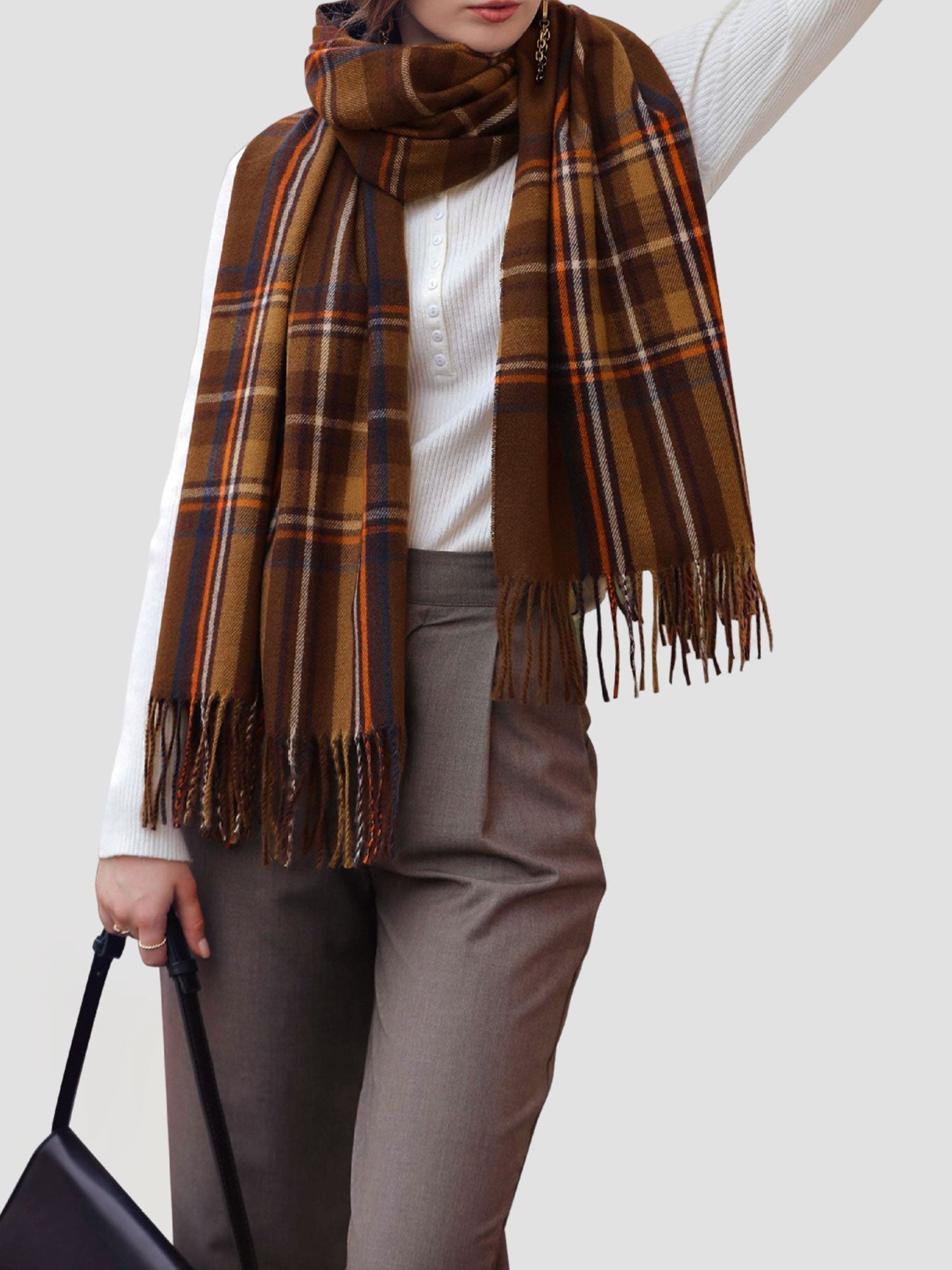 ELORA – Geruite dames sjaal met franjes en zachte touch - Glamorix
